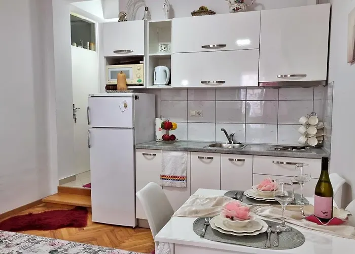 아파트 Heart Of - Pink