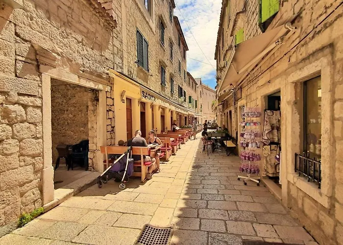 아파트 Heart Of - Pink